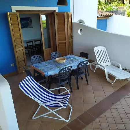 Apartmán Eoliando Per Vacanze - *